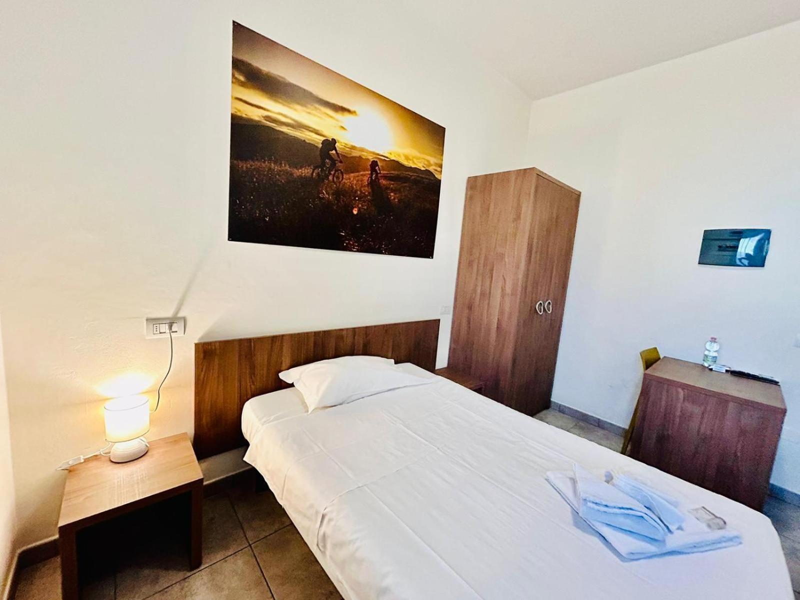 Hotel Bed & Bike Cesena Zewnętrze zdjęcie